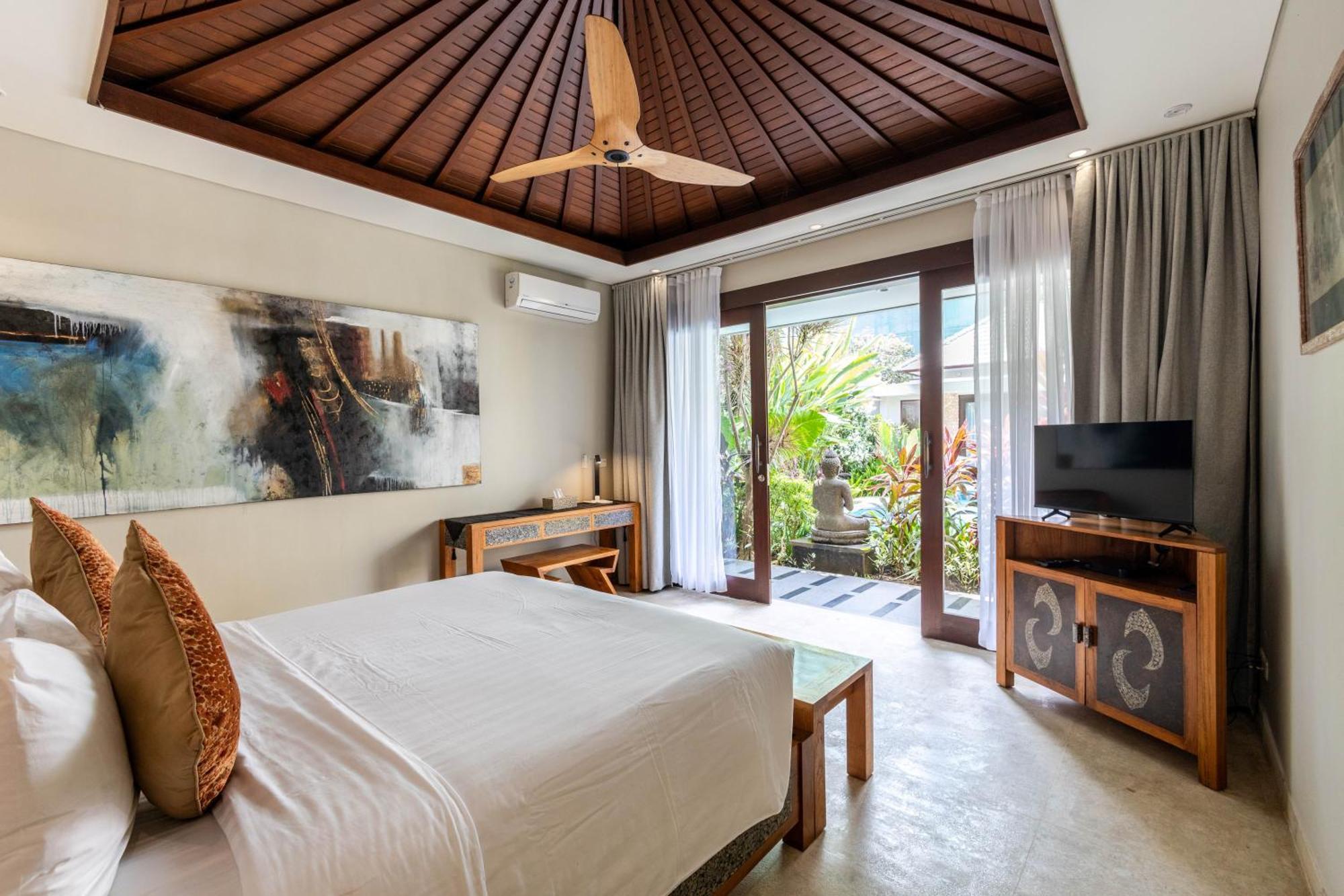 Kejora Beachfront Estate Sanur - Luxurious Villa Seven Kejora Exteriör bild